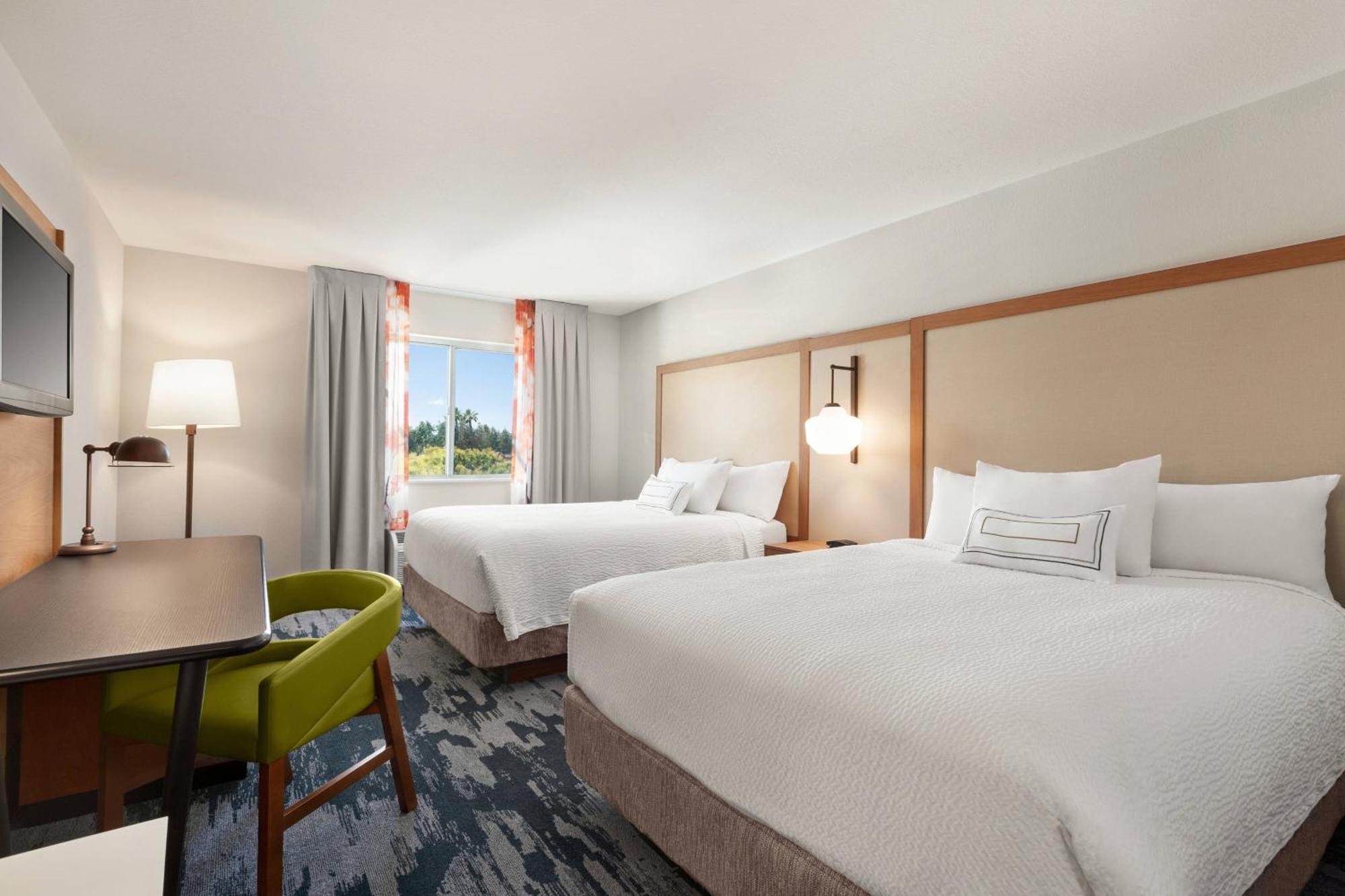 Fairfield By Marriott Sequoia 3*